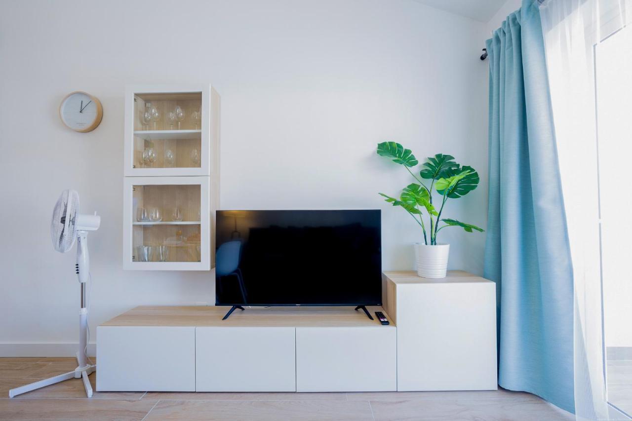 Bright & Stylish Apartment In Chipeque, Los Cristianos Арона Екстериор снимка