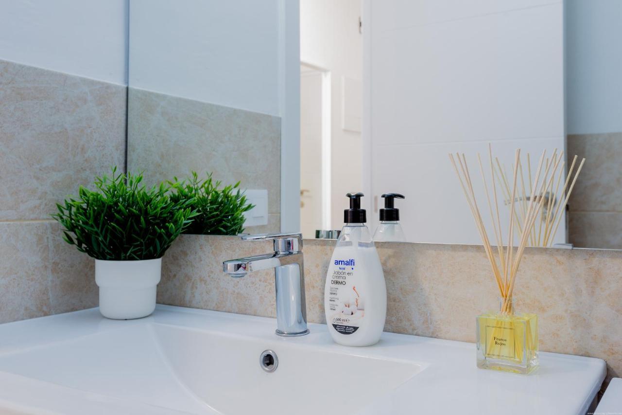 Bright & Stylish Apartment In Chipeque, Los Cristianos Арона Екстериор снимка